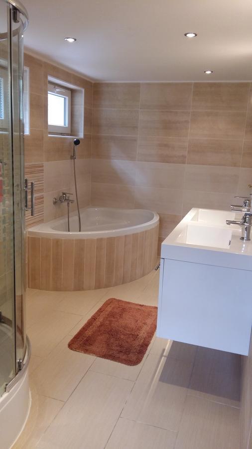 Apartman Marcela Libouchec Екстериор снимка