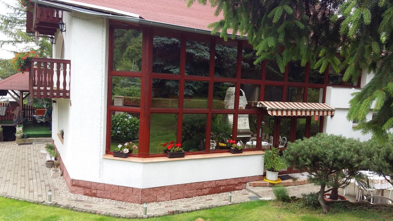 Apartman Marcela Libouchec Екстериор снимка