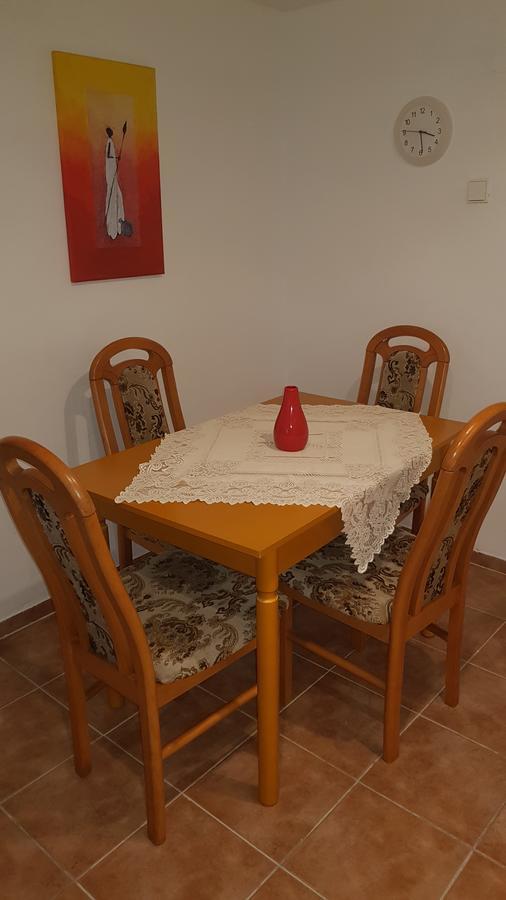 Apartman Marcela Libouchec Екстериор снимка